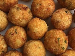 imagem do produto 10 Bolinho de Bacalhau