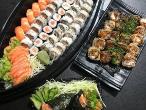 imagem do produto Makoto premium 82 pçs + Refrigerante