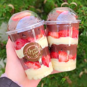 imagem do produto Copo bombom de morango