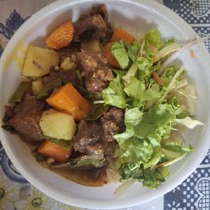 imagem do produto GUISADINHO DE CARNE COM LEGUMES