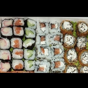 imagem do produto Combinado 7 (Família) (29 peças)