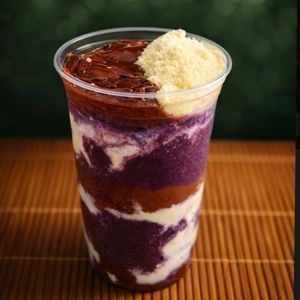imagem do produto Açai magnifico  - Creme de kit-kat em todas as camadas  - Leite em pó  - Leite condensado