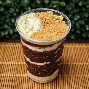 imagem do produto Krocante  - Açaí - Leite em pó - Leite condensado - Amendoim triturado - Farinha láctea