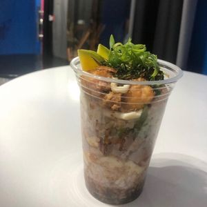 imagem do produto Temaki no pote n2 ( salmão empanado )