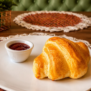 imagem do produto croissant carne de sol