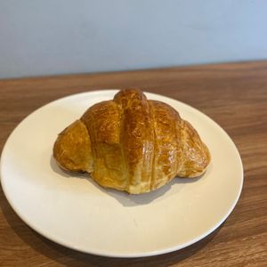 imagem do produto croissant carne de sol