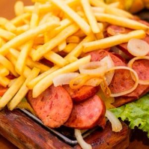 imagem do produto BATATA FRITA COM CALABRESA ACEBOLADA