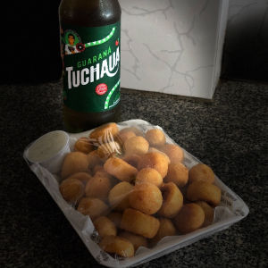 imagem do produto 50 salgadinhos sortidos de 15 a 20gr + refrigerante de 1L