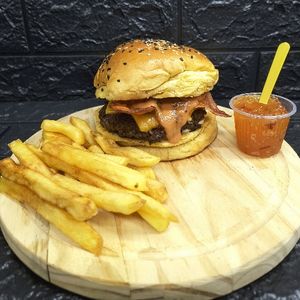 imagem do produto Mr. Agribacon + Fritas 