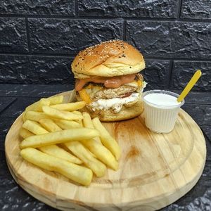 imagem do produto Mr. Franguito + Fritas 