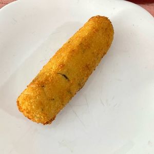 imagem do produto Enroladinho de salsinha com catupiry 