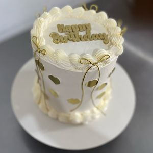 imagem do produto Bolo P (decoração a gosto do cliente)