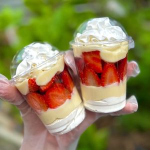 imagem do produto Copo merengue de morango