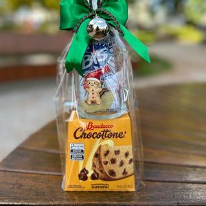 imagem do produto CANECA DOCE NATAL + MINI PANETONE 