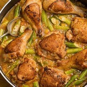 imagem do produto frango ao molho com quiabo
