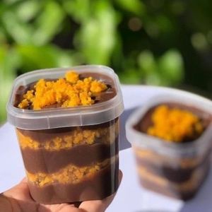 imagem do produto Bolo no pote cenoura com chocolate 