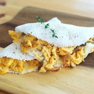 imagem do produto TAPIOCA LOW CARB COM OVOS MEXIDOS