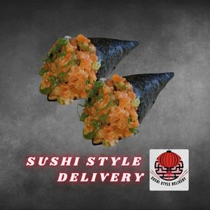 imagem do produto Temaki em dobro Salmão Cru