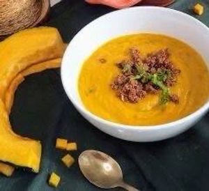 imagem do produto Caldo de abóbora com carne com toque de gengibre
