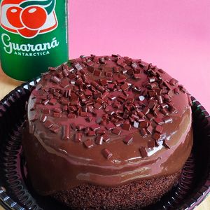 imagem do produto Mini bolo vulcão + Guaraná Antarctica 350ml 