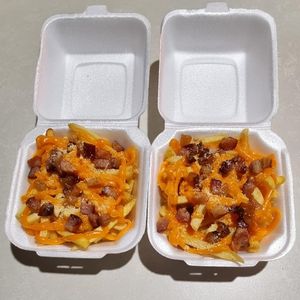 imagem do categoria BATATAS FRITAS 2 PORÇÕES