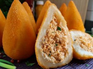 imagem do produto Combo Coxinha Grande + Coca Cola 200ml