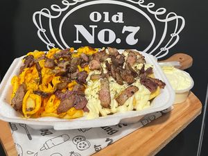 imagem do produto Fritas Grande Bacon Cheddar/ Catupiry Original