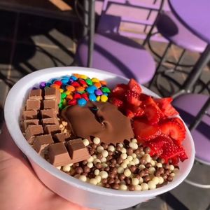 imagem do produto Açaí na marmitex toppings e frutas grátis 
