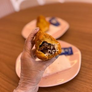 imagem do produto Coxinha costela com cream cheese