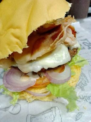 imagem do produto Búrguer Mar Azul + Coca-Cola 350ml