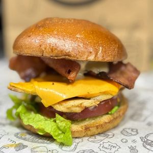 imagem do produto Burguer De Frango Com Chaddar