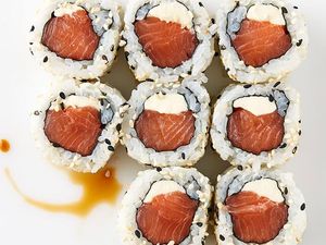 imagem do produto Uramaki De Salmão Filadelfia  (5 peças)