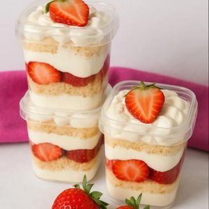 imagem do produto Bolo no pote Ninho com morango 250g