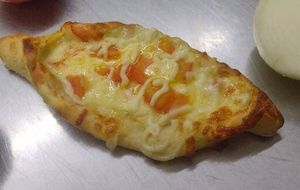 imagem do produto Esfiha Turca Mussarela com tomate e orégano