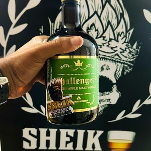 imagem do produto LICOR DE WHISKEY CHALLENGER’s APPLE 900ML