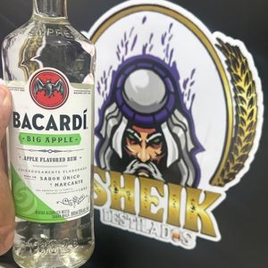 imagem do produto RUM BACARDI BIG APPLE 980ml