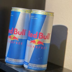 imagem do produto ENERGÉTICO RED BULL SEM AÇÚCAR 250ml