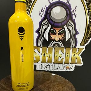 imagem do produto CACHAÇA B PASSION MISTA MARACUJÁ E MEL 750ml