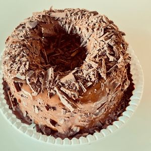 imagem do produto Bolo de chocolate com cobertura 