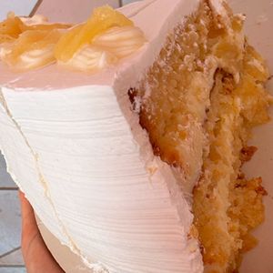 imagem do produto Abacaxi com coco e creme Belga