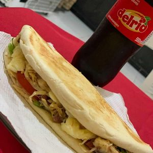 imagem do produto Sanduíche de frango + refri