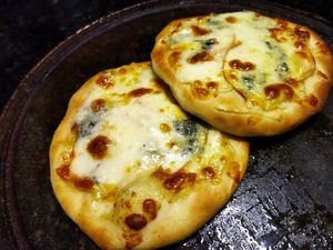 imagem do produto Esfiha 5 Queijos