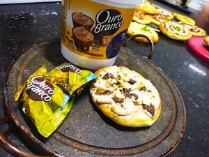 imagem do produto Esfiha De Bombom Ouro Branco