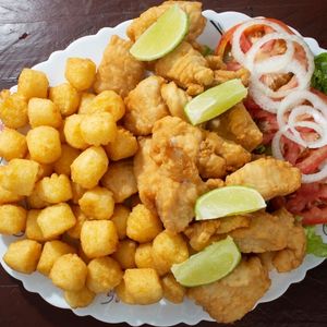 imagem do produto Filé de peixe com mandioca