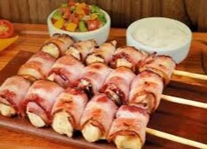 imagem do produto  ESPETINHO FRANGO COM BACON 