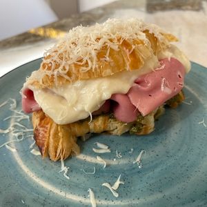 imagem do produto Sanduíche de Croissant 