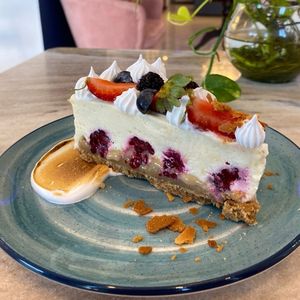 imagem do produto Torta Fria de Limão c/ Amora 