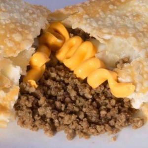 imagem do produto Pastel de Carne com Cheddar 😋