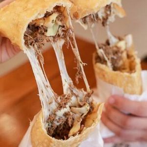 imagem do produto Pastel Carne com Queijo 😋