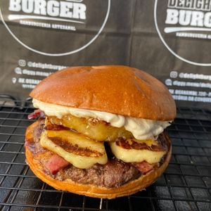 imagem do produto Tropical Burger (Com Abacaxi)